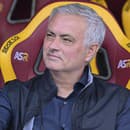 Tréner futbalistov AS Rím José Mourinho.