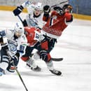 Slovan Bratislava privítal Nitru v špeciálnych vianočných dresoch.