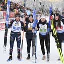 Francúzske biatlonistky, zľava Julia Simonová, Sophie Chauveauová, Jeanne Richardová a Lou Jeanmonnotová oslavujú víťazstvo v súťaži štafiet žien na 4x6 km v rámci 5. kola Svetového pohára v biatlone žien v nemeckom Ruhpoldingu