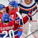 Juraj Slafkovský zažil v noci na piatok svoj druhý dvojbodový zápas v kariére v NHL. 