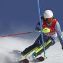 Izraelský lyžiar Barnabás Szöllös mal počas tréningu ťažký pád.