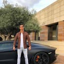 Portugalčan Ronaldo má vyše 20 luxusných áut