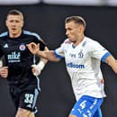 Kucka v súboji s Paršivľukom v prípravnom zápase Slovana proti Dinamu Moskva.