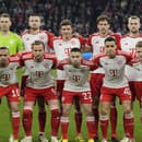 Futbalisti nemeckého Bayernu postúpili do štvrťfinále Ligy majstrov.