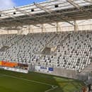 Košický futbalový štadión sa môže tešiť kapacite 12 533 divákov.