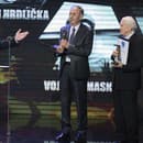 Na snímke zľava Ľubomír Moravčík, Ivan Hrdlička a Vojtech Masný, ktorých uviedli do Siene slávy slovenského futbalu na vyhlásení výsledkov galavečera Futbalista roka za rok 2023.