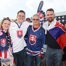 Slovenskí fanúšikovia oslavovali postup hokejistov do vyraďovacej fázy.