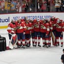 NHL spoznala prvého finalistu: Florida zabojuje opäť po roku o pohár