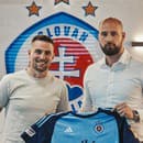 Slovenský futbalista Róbert Mak podpísal v pondelok dvojročnú zmluvu so Slovanom Bratislava.