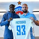 Futbalistov ŠK Slovan Bratislava posilnil útočník Idjessi Metsoko.