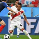 Peruánsky futbalista Christian Cueva (vpravo).