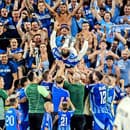 Do najslávnejšej futbalovej súťaže sveta sa premiérovo prebojoval aj slovenský klub Slovan Bratislava.