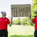 Juraj Slafkovský ukázal, že mu to ide aj s golfovou palicou.