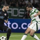 Na snímke hráč ŠK Slovan Bratislava Tigran Barseghjan (vľavo) a Greg Taylor zo Celticu Glasgow.