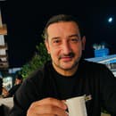 Serhat Akin sa stal obeťou brutálneho útoku.