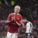 Futbalisti Manchestru United doma nestačili na Tottenham.