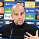 Na snímke španielsky tréner Manchesteru City Pep Guardiola počas tlačovej konferencie.