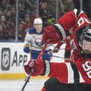 Na snímke slovenský hokejista Tomáš Tatar v drese New Jersey Devils.