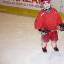 Útočník Calgary Samuel Honzek odmalička hokej miloval.