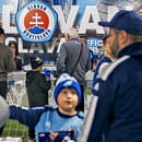 Futbalový fanshop ŠK Slovan Bratislava. 