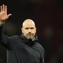 Erik ten Hag skončil na lavičke Manchestru United. 