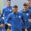 Slovenskí reprezentanti zľava Stanislav Lobotka, Ľubomír Tupta, Milan Škriniar, Sebastian Kóša a Denis Vavro 