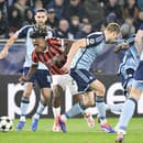 Na snímke druhý zľava Samuel Chukwueze (Miláno) v zápase 5. kola ligovej fázy Ligy majstrov Slovan Bratislava - AC Miláno.