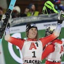 Švajčiarka Camille Rastová ovládla nočný slalom Flachau.