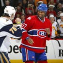 Laraque je legendárny pästiar Montrealu Canadiens.