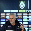 Škriniarov tréner Mourinho si opäť neudržal jazyk za zubami.