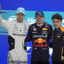 Max Verstappen (v strede) a Lando Norris (vpravo) sú najväčšími favoritmi na titul.