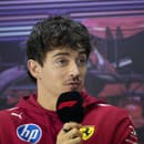 Charles Leclerc by rád miešal karty na čelných pozíciach.