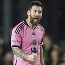 Fanúšikovia zúria: Messi pred zápasom pošliapal dres Barcelony!