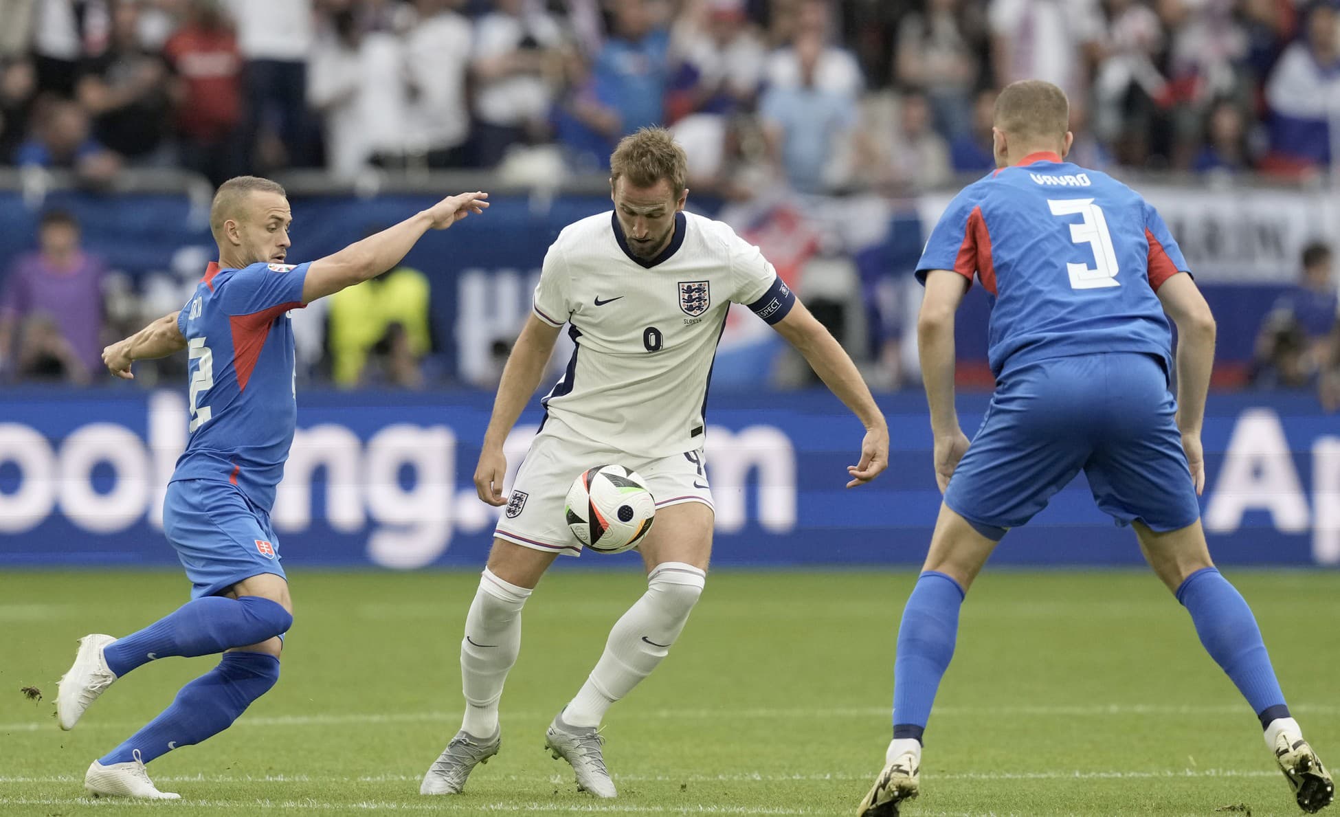 ONLINE : Senzácia bola na dosah! Angličania napokon proti Slovákom dokázali otočiť