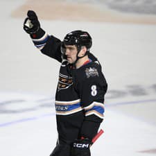 Alexander Ovečkin strelil svoj 801. i 802. gól v NHL v zápase Washingtonu Capitals a Winnipegu Jets. 
