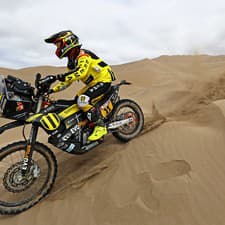 Štefan Svitko v šiestej etape Rely Dakar s najlepším výsledkom sezóny.