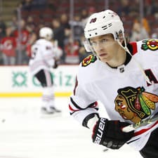 Americký útočník Patrick Kane opúšťa Chicago.