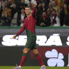 Cristiano Ronaldo sa stal celosvetovým rekordérom v počte štartov za národný tím.