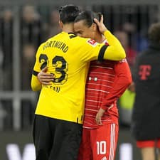 Emre Can (Dortmund) a Leroy Sane (Bayern)
