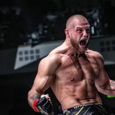 Súperom Košičana bude nemecký zápasník Alexander Poppeck.