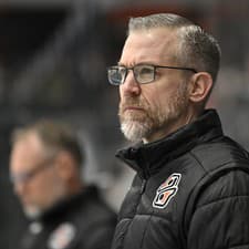 Hlavný tréner HC Košice Dan Ceman v šiestom zápase semifinále play-off hokejovej Tipos extraligy