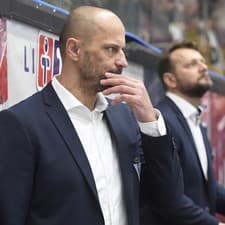 Ján Pardavý bude hlavným trénerom Slovana aj v nadchádzajúcom ročníku.