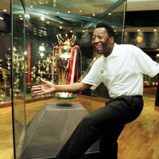 Pelé sa veľkými písmenami zapísal do futbalovej histórie.