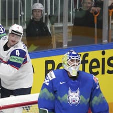 Hokejisti Nórska oslavujú gól na MS 2023