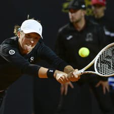 Poľská tenistka Iga Swiateková trénuje v Montreale nezvyčajnou technikou.. 