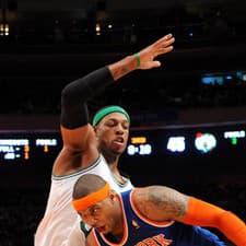Carmelo Anthony prežil najlepšie roky v Denveri Nuggets a New Yorku Knicks.