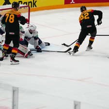 Semifinálový duel medzi USA a Nemeckom priniesol nádherné hokejové divadlo.