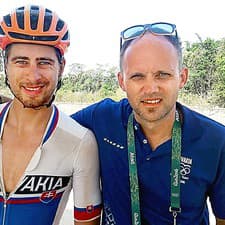 Peter Sagan s trénerom Petrom Zánickým.