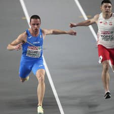 Šprintér Ján Volko (vľavo) zabehol na atletickom mítungu v Kladne najlepšie slovenské výkony roka na 100 i 200 metrov.