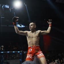 Slovenský MMA bojovník Dominik Toporcer.